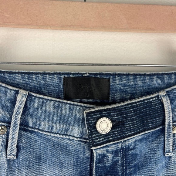 RtA Brand Brandi High Rise Kick Flare Crop Jeans Medium Blue Wash Womens 28 NEW - Picture 10 of 13